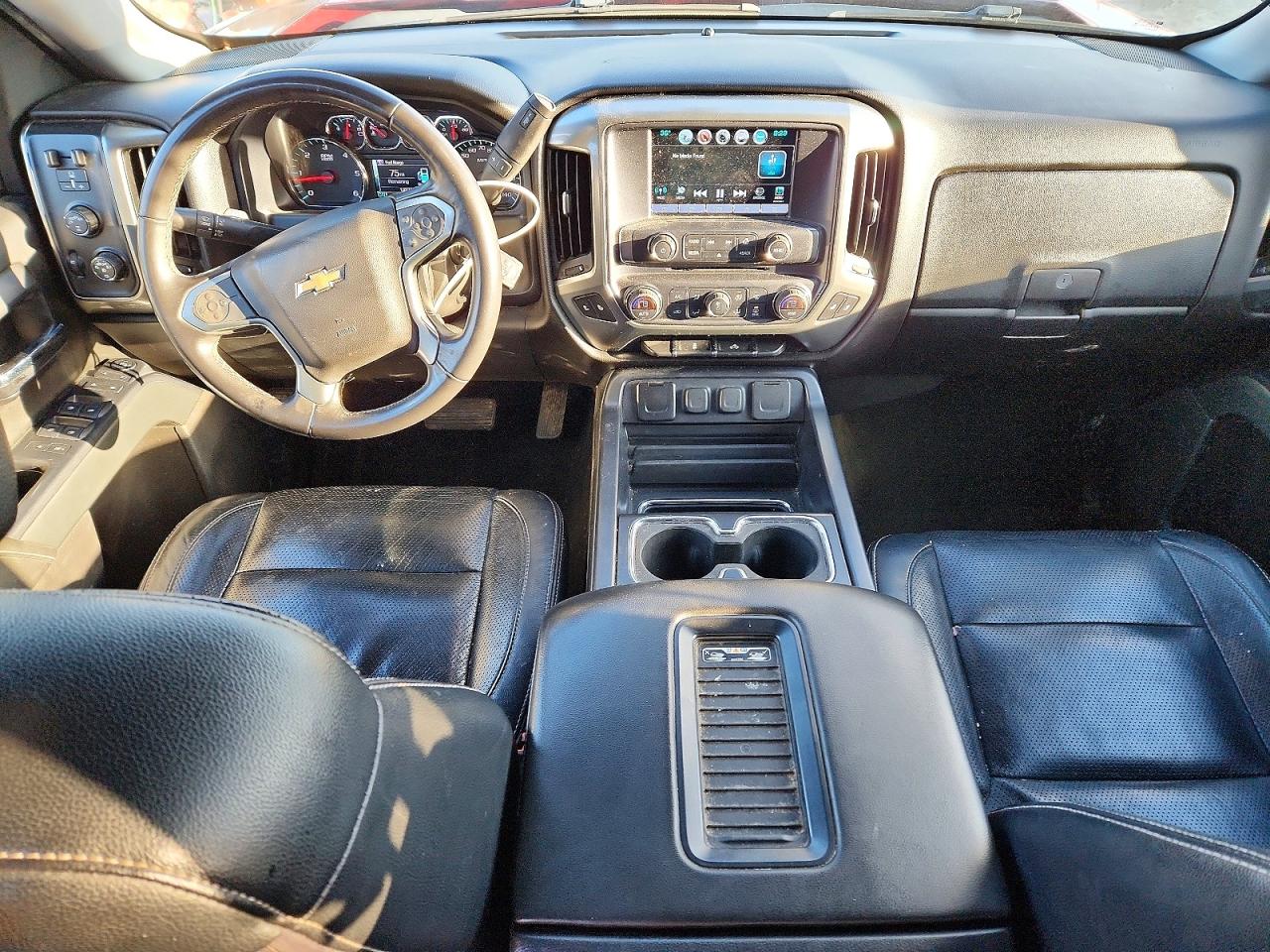2018 CHEVROLET SILVERADO K1500 LT photo 15