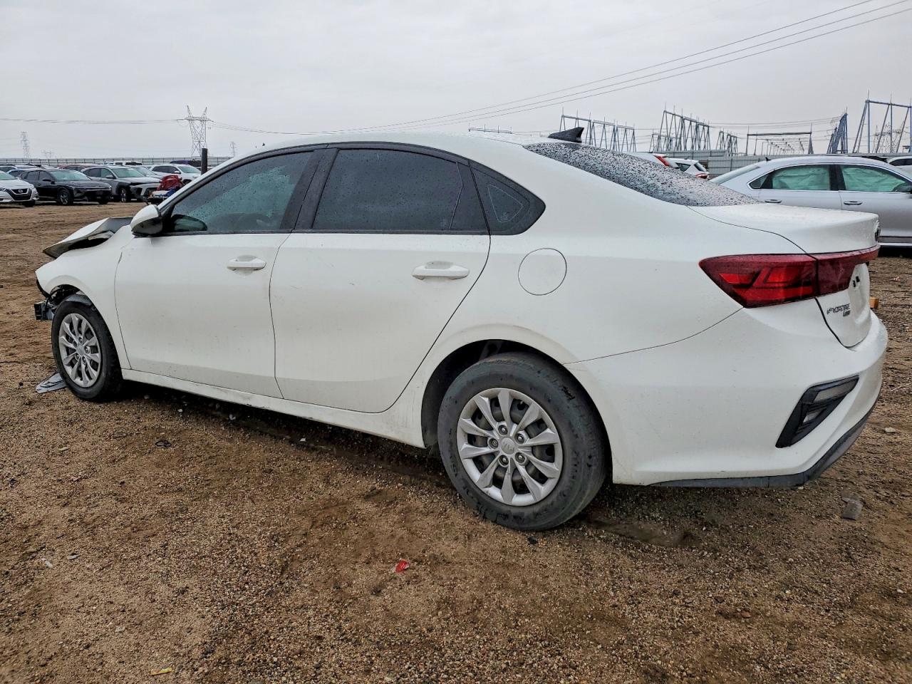 2020 KIA FORTE FE photo 3