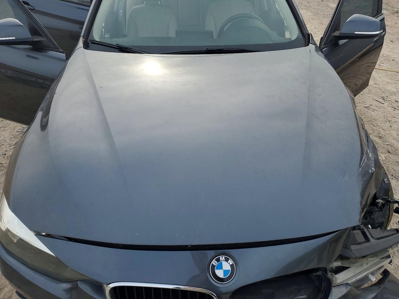 2017 BMW 320 I photo 11