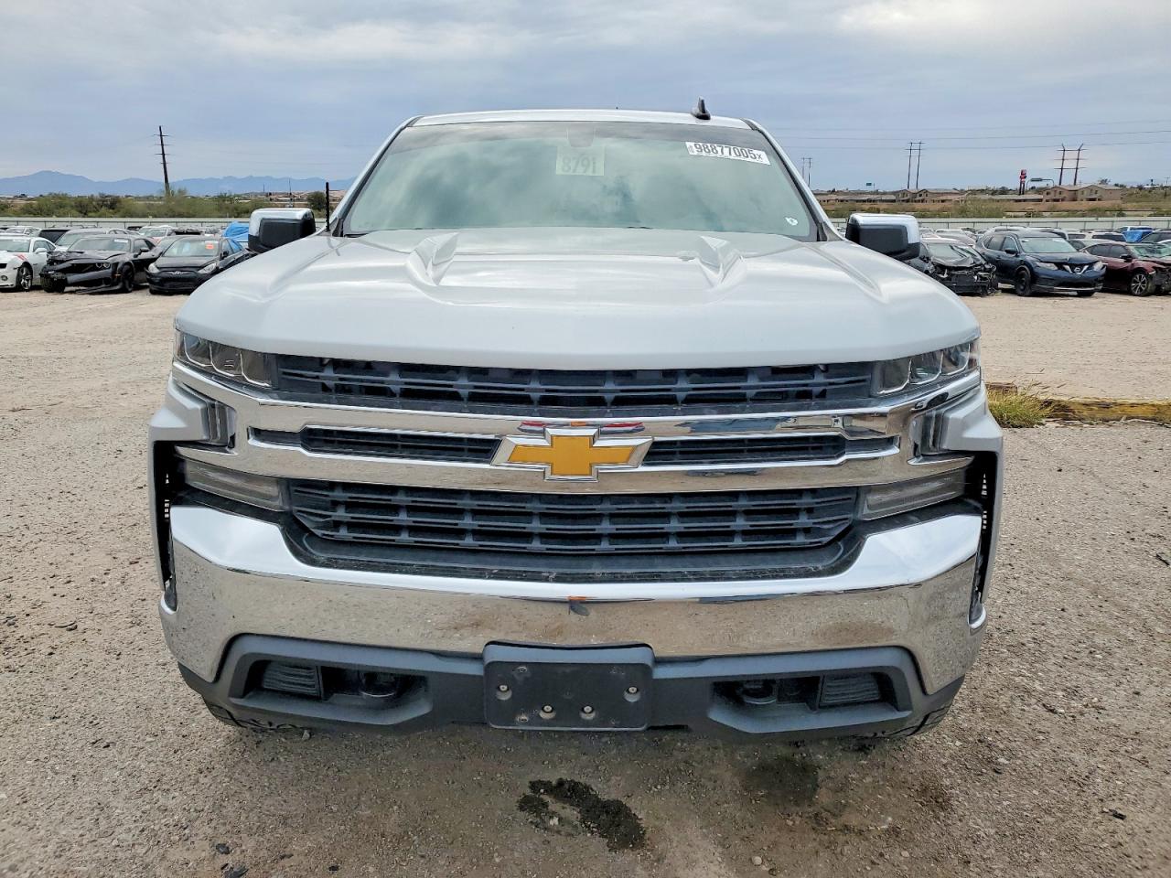 2019 CHEVROLET SILVERADO K1500 LT photo 5