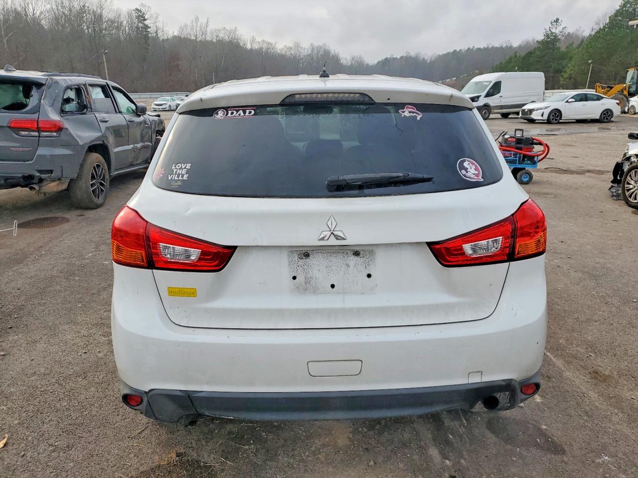 2015 MITSUBISHI OUTLANDER SPORT ES photo 6