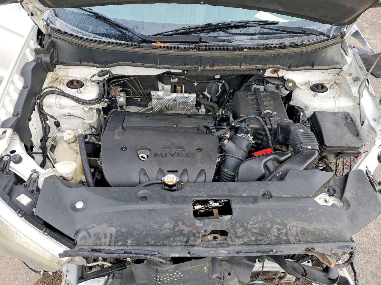2015 MITSUBISHI OUTLANDER SPORT ES photo 11
