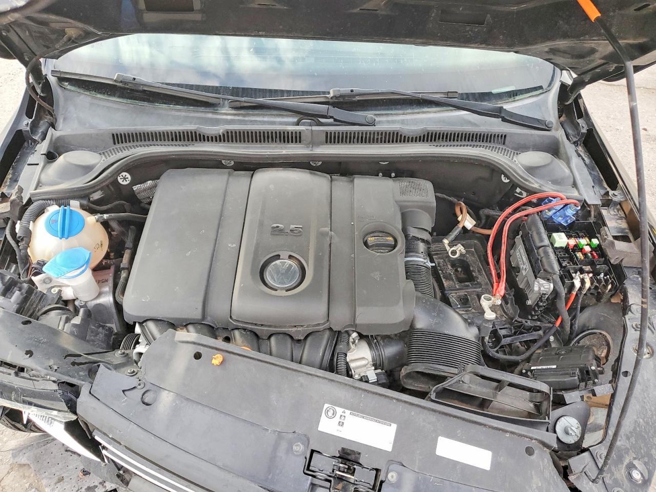 2013 VOLKSWAGEN JETTA SE photo 11