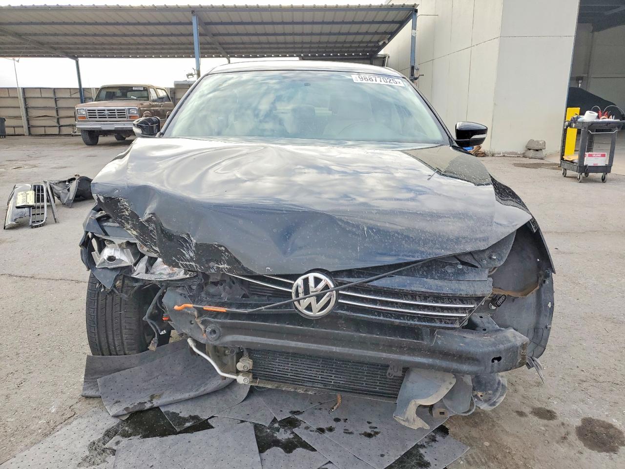 2013 VOLKSWAGEN JETTA SE photo 5