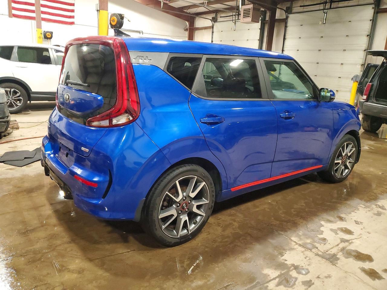 2021 KIA SOUL GT-LINE TURBO photo 3