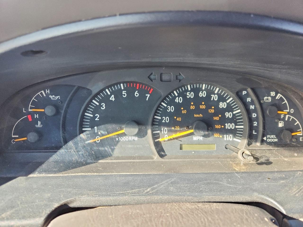 2002 TOYOTA TUNDRA ACCESS CAB SR5 photo 9