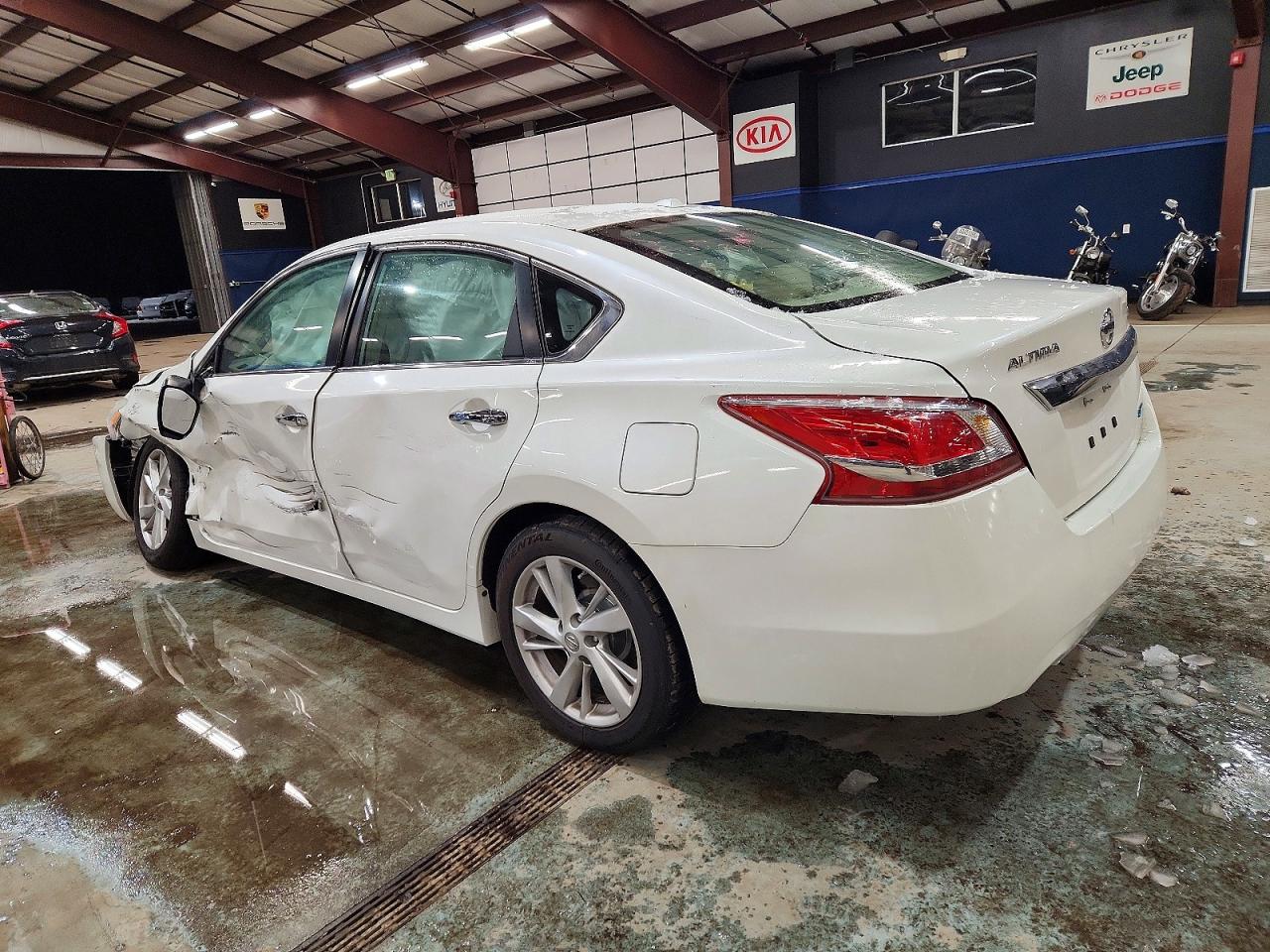 2013 NISSAN ALTIMA 2.5 photo 2