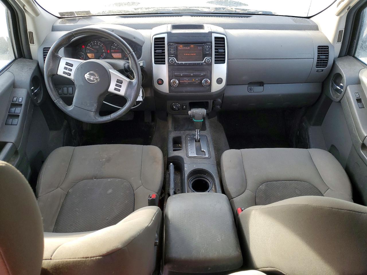 2015 NISSAN XTERRA X photo 8