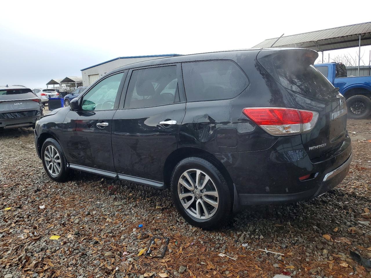 2013 NISSAN PATHFINDER S photo 3