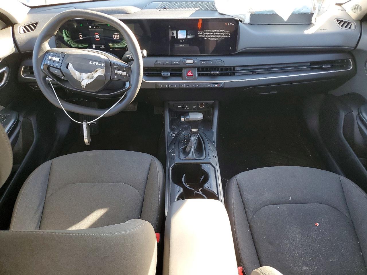 2025 KIA K4 LX photo 15