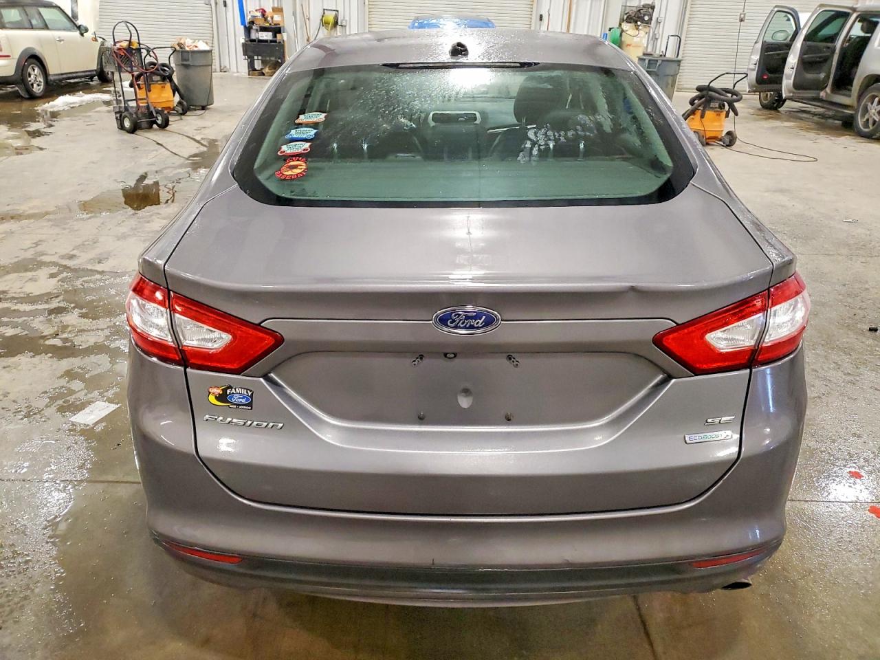 2013 FORD FUSION SE photo 6