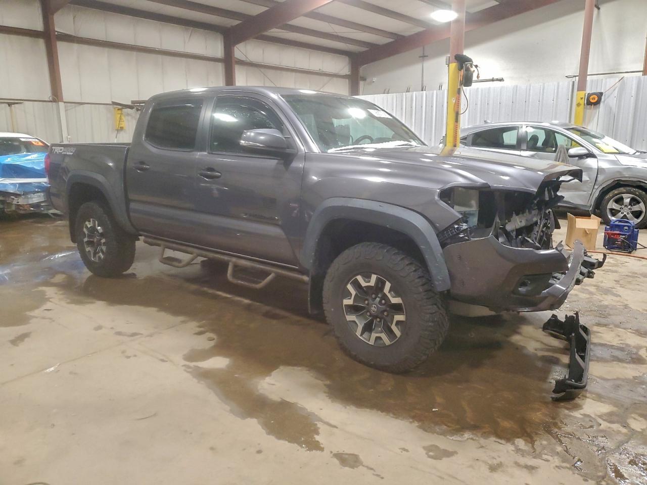 2017 TOYOTA TACOMA DOUBLE CAB photo 7