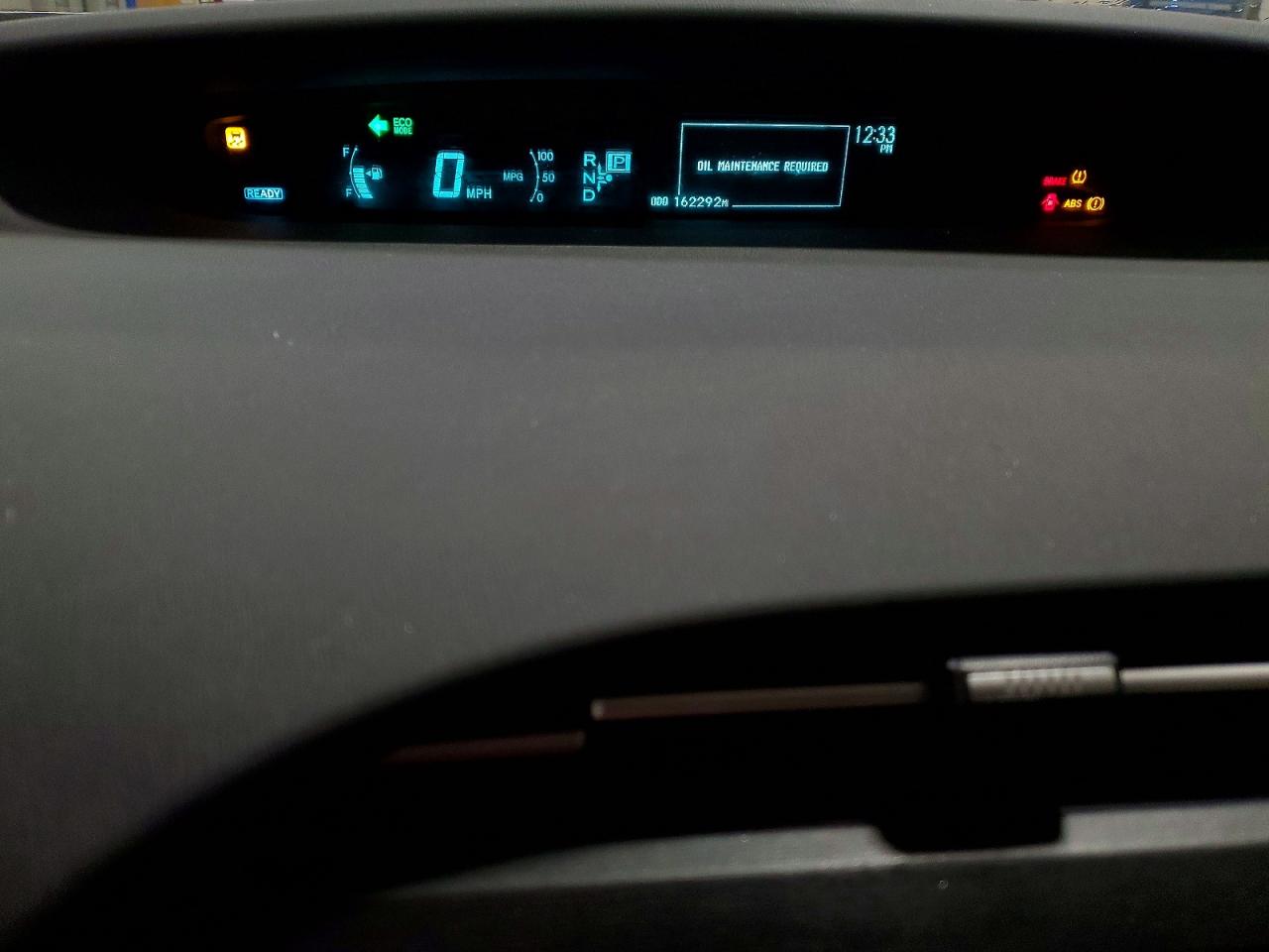 2010 TOYOTA PRIUS photo 9