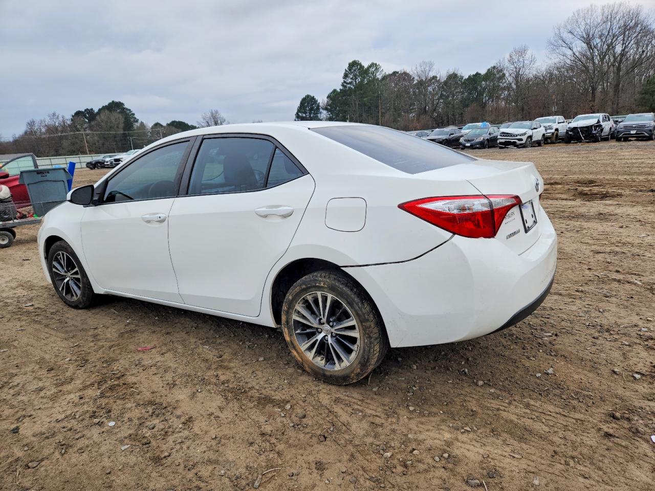 2016 TOYOTA COROLLA LE PLUS photo 3