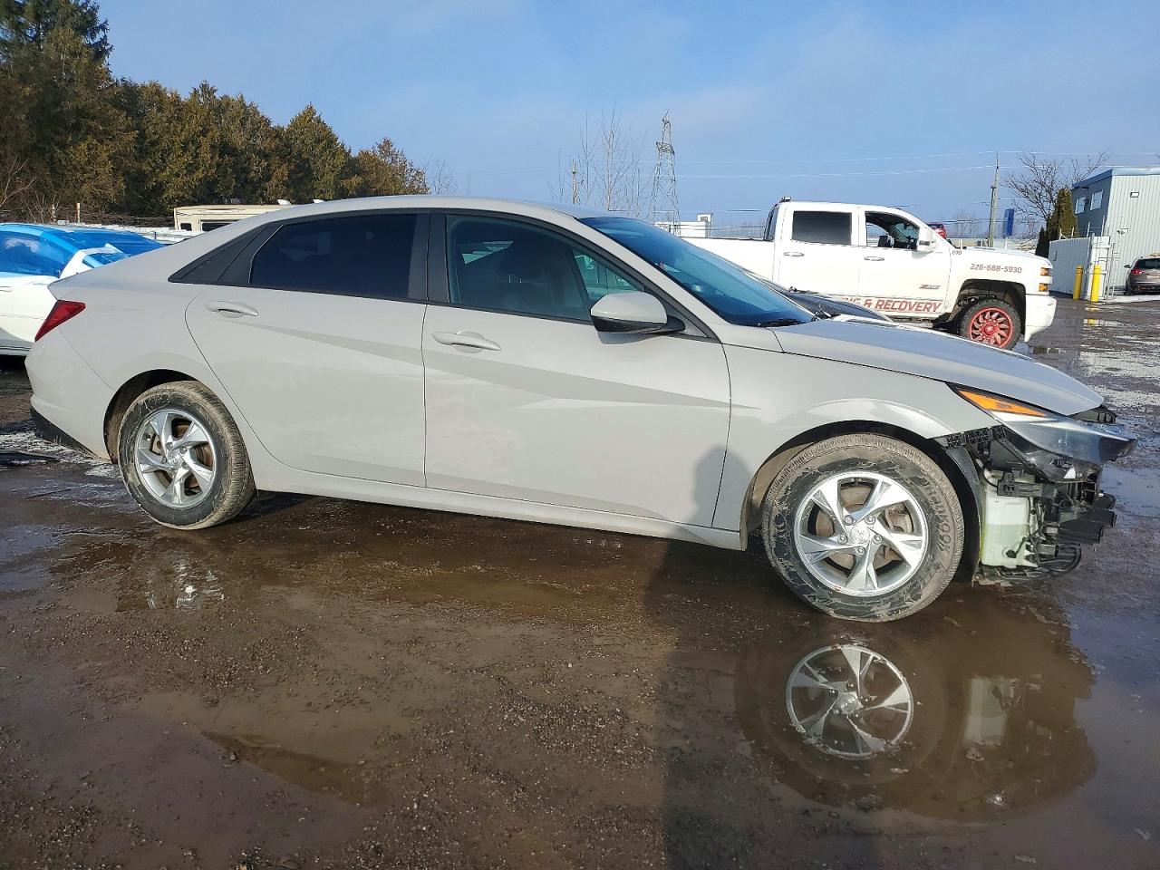2023 HYUNDAI ELANTRA SEL photo 4