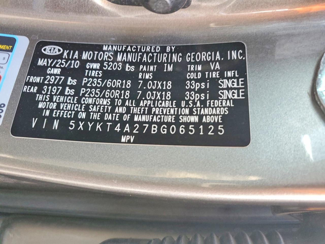 2011 KIA SORENTO BASE photo 13