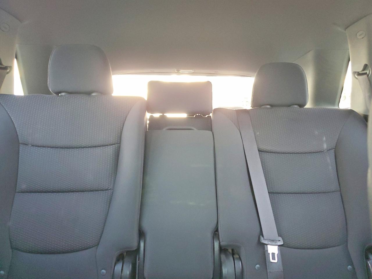 2011 KIA SORENTO BASE photo 10