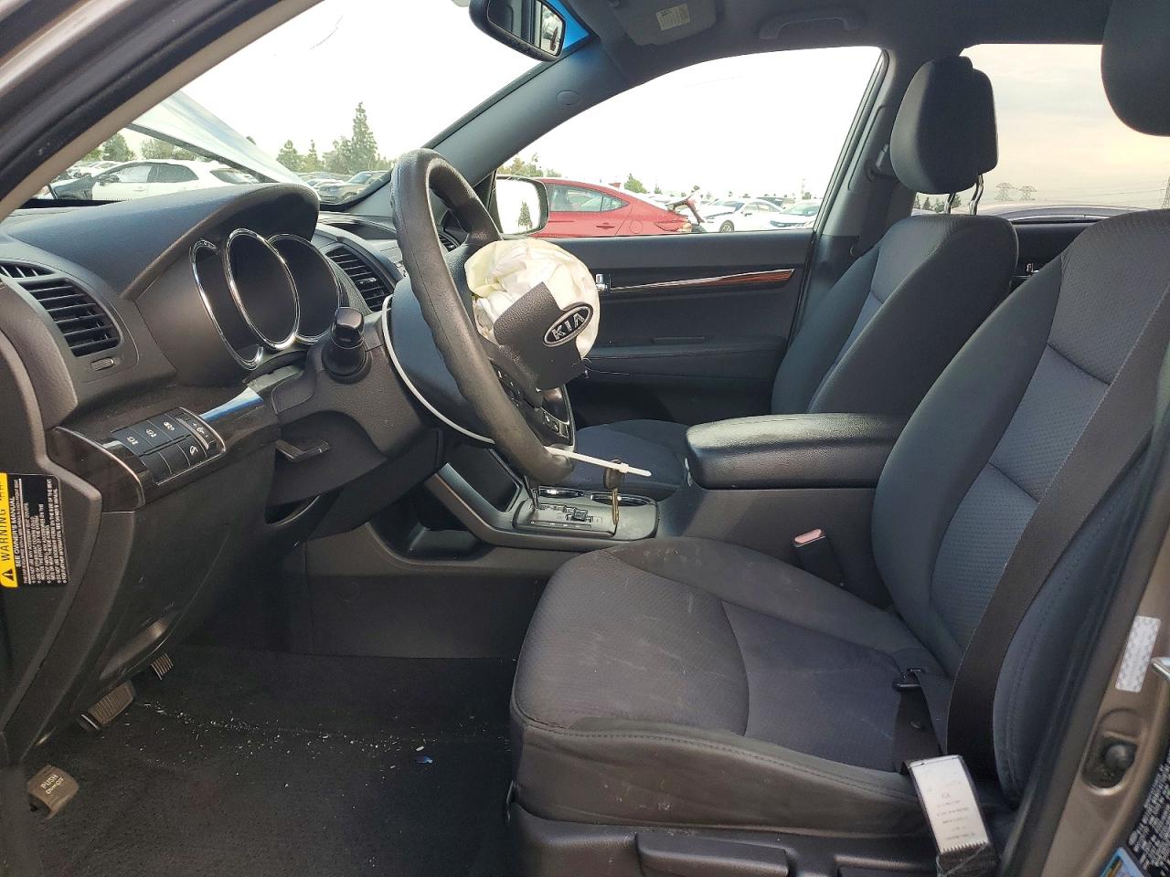2011 KIA SORENTO BASE photo 7