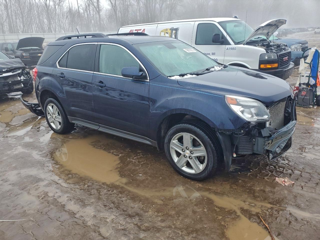 2016 CHEVROLET EQUINOX LT photo 4