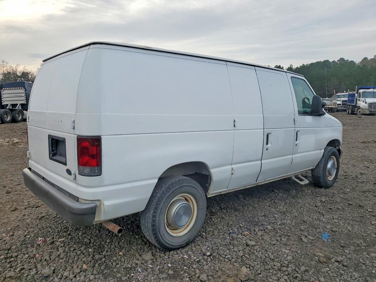 2003 FORD ECONOLINE E250 VAN photo 5