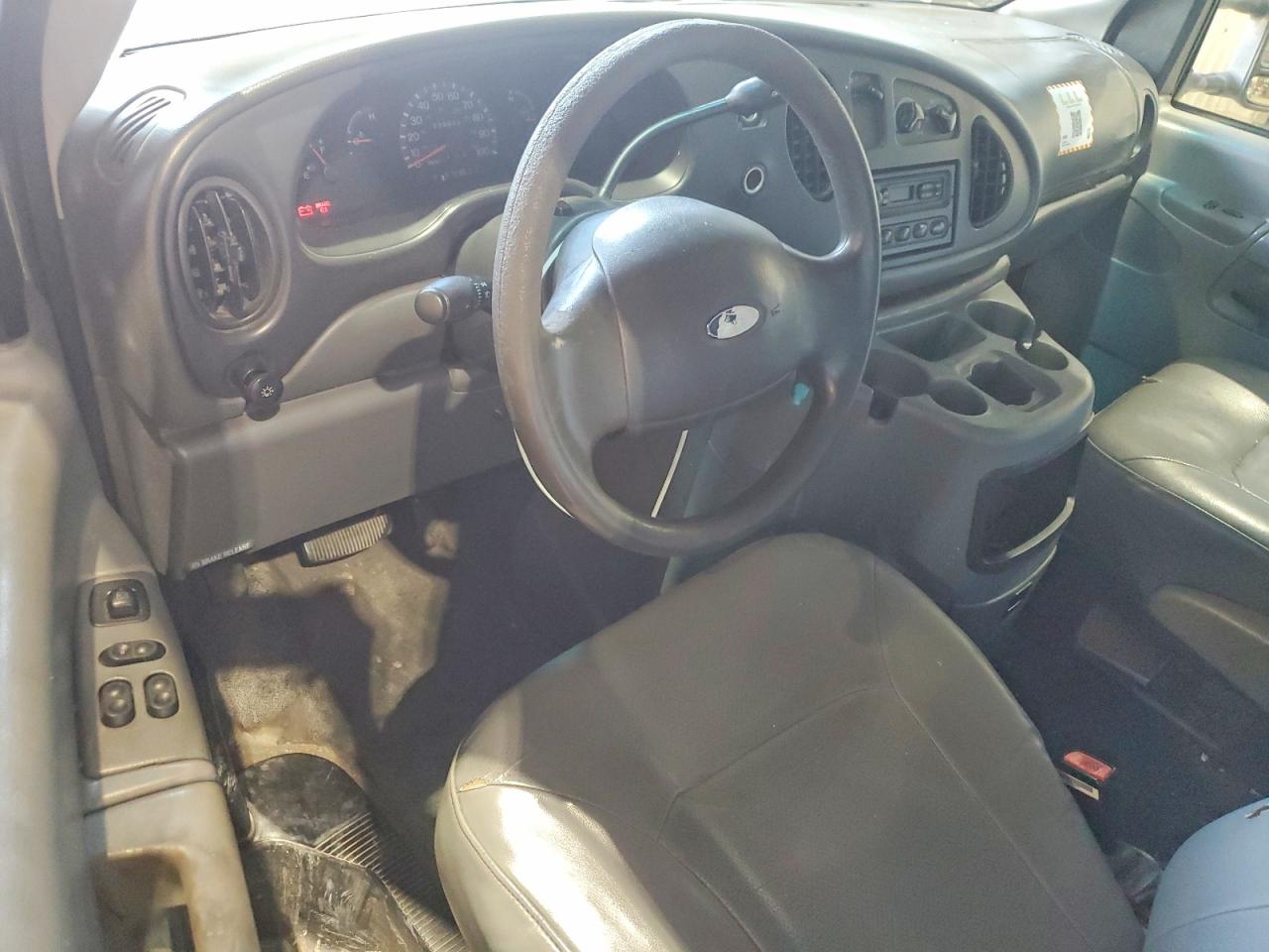 2003 FORD ECONOLINE E250 VAN photo 15
