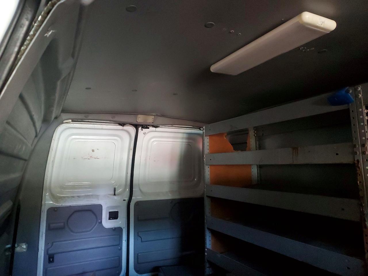 2003 FORD ECONOLINE E250 VAN photo 19