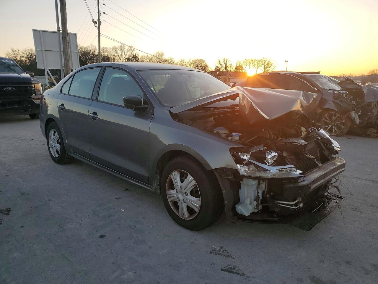 2014 VOLKSWAGEN JETTA BASE photo 4