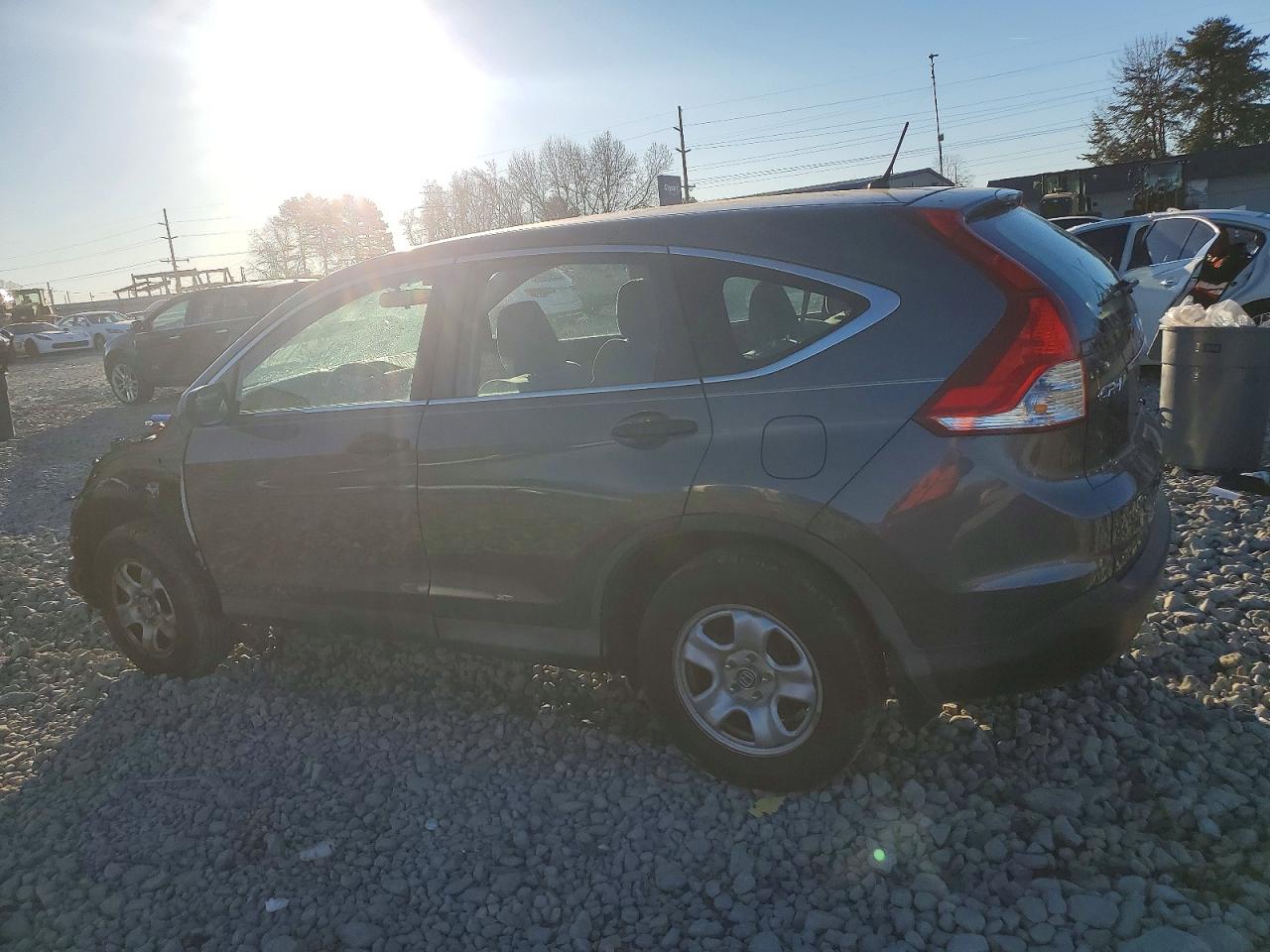 2014 HONDA CR-V LX photo 3