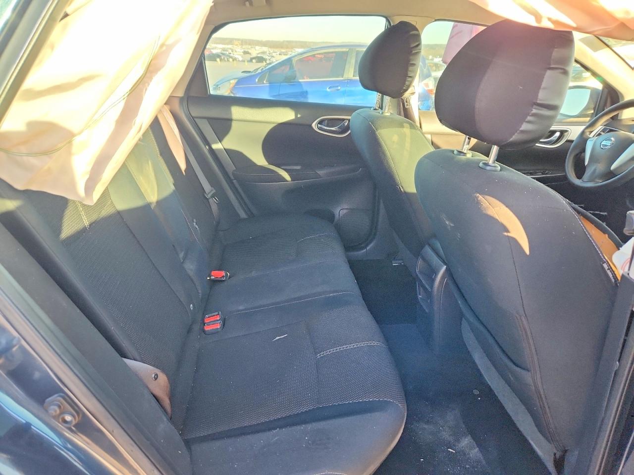 2014 NISSAN SENTRA S photo 10