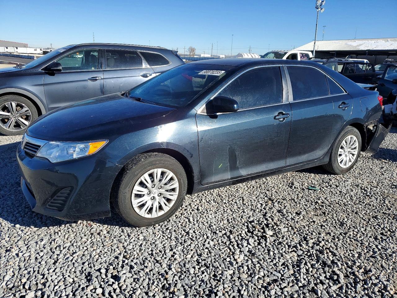 2014 TOYOTA CAMRY