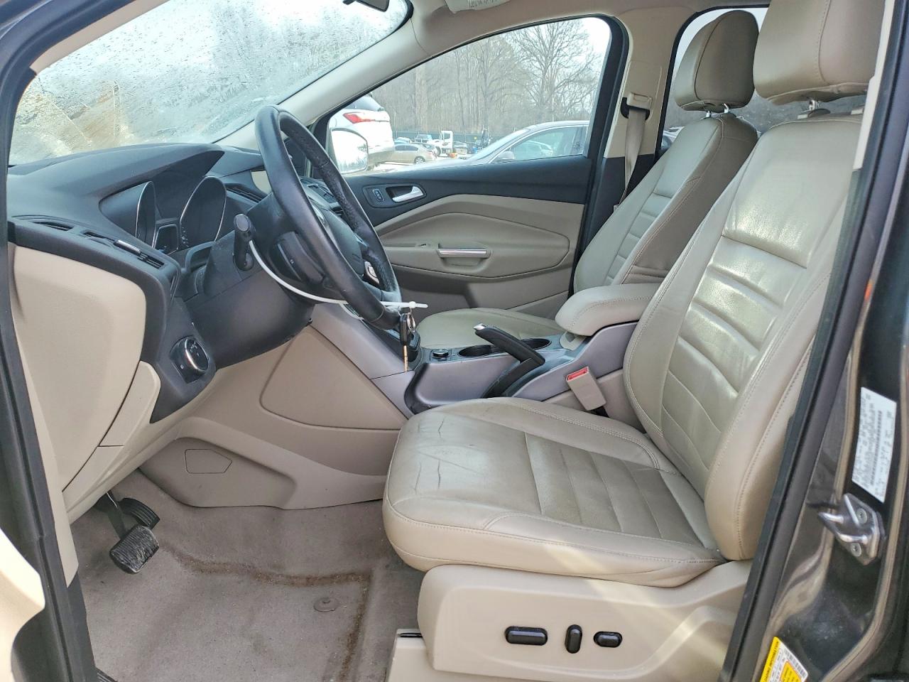 2015 FORD ESCAPE SE photo 7