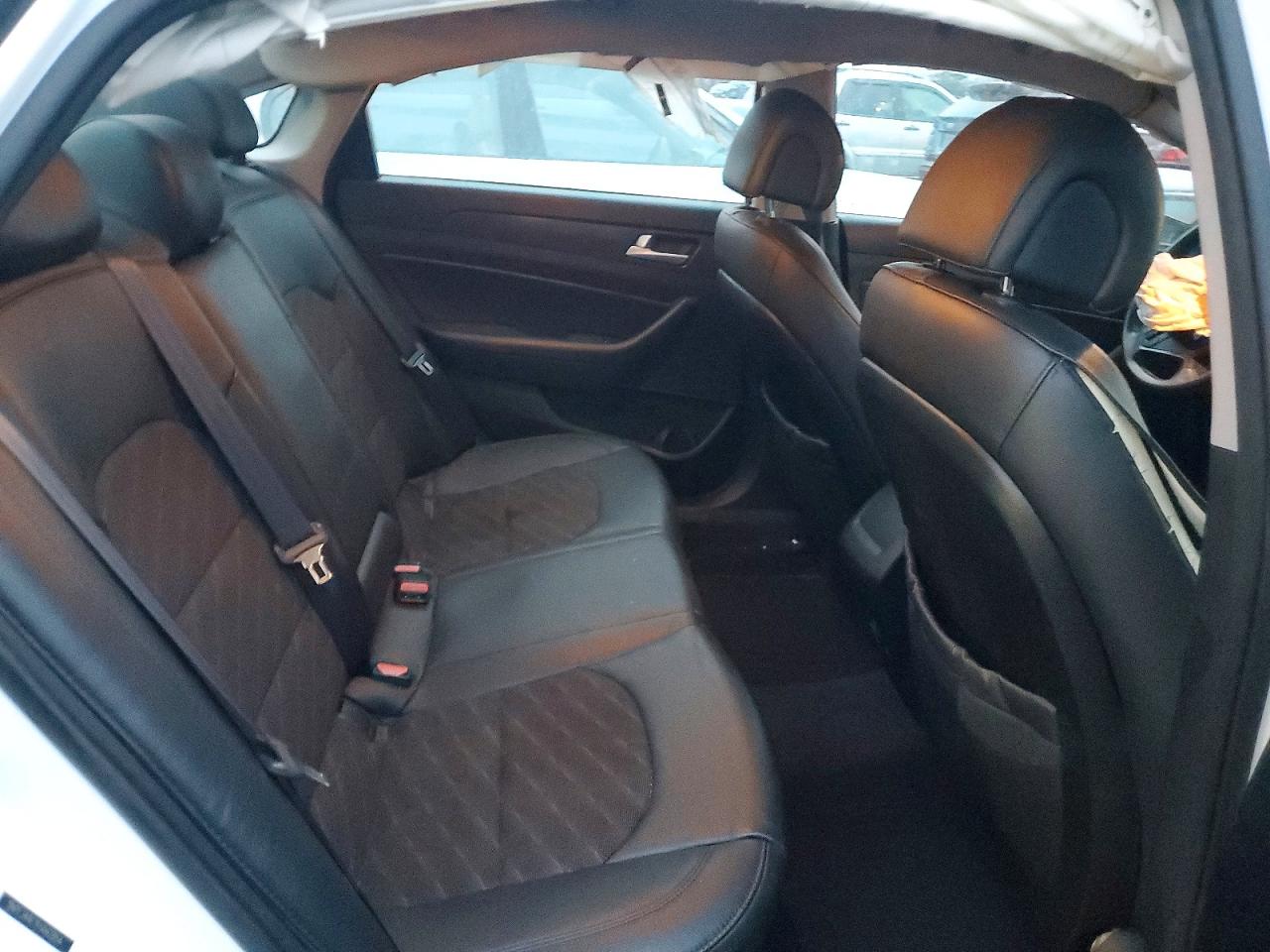 2015 HYUNDAI SONATA SPORT photo 10