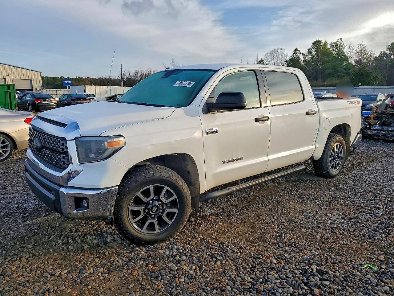 2018 TOYOTA TUNDRA