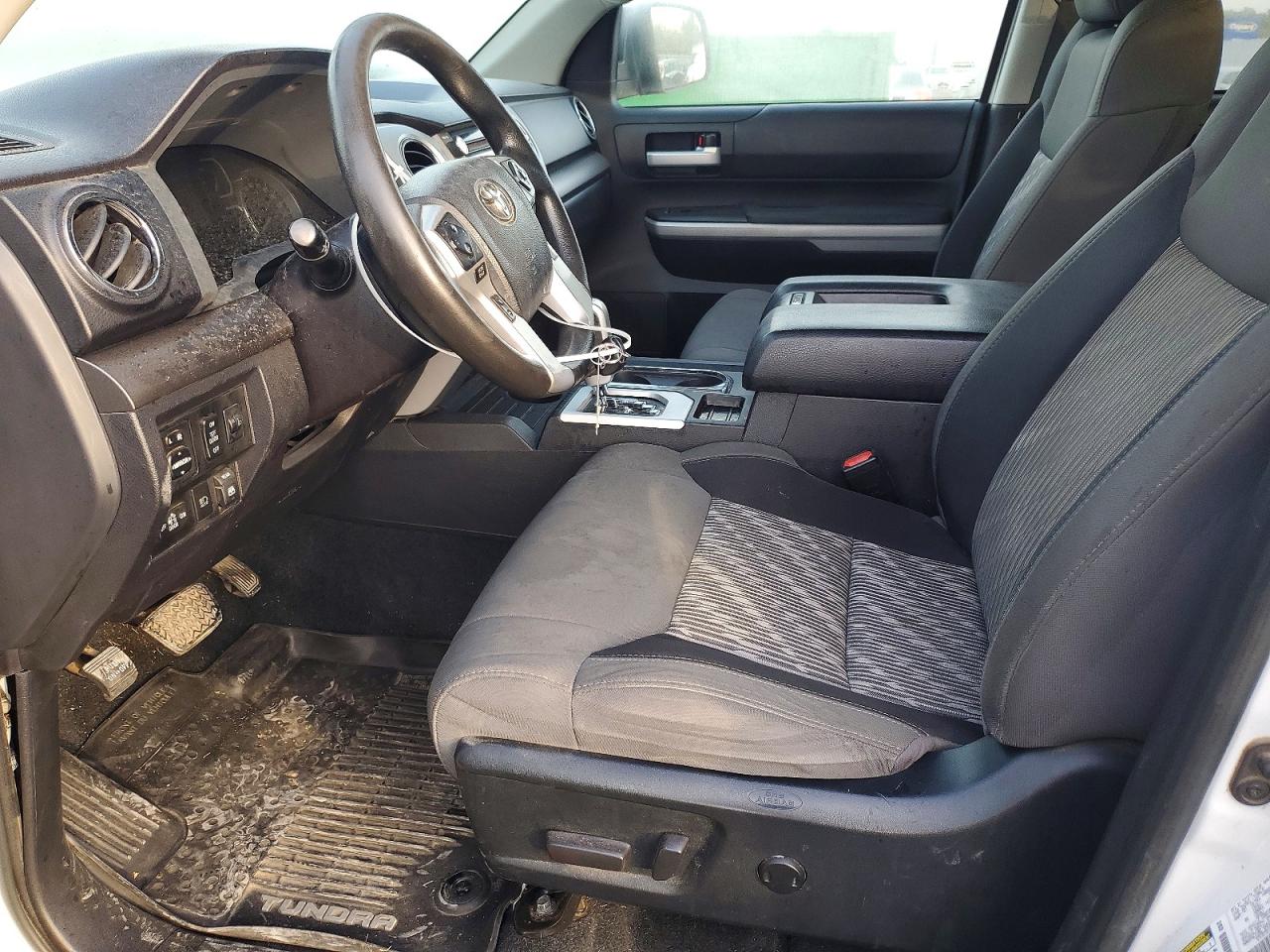 2018 TOYOTA TUNDRA CREWMAX SR5 photo 7