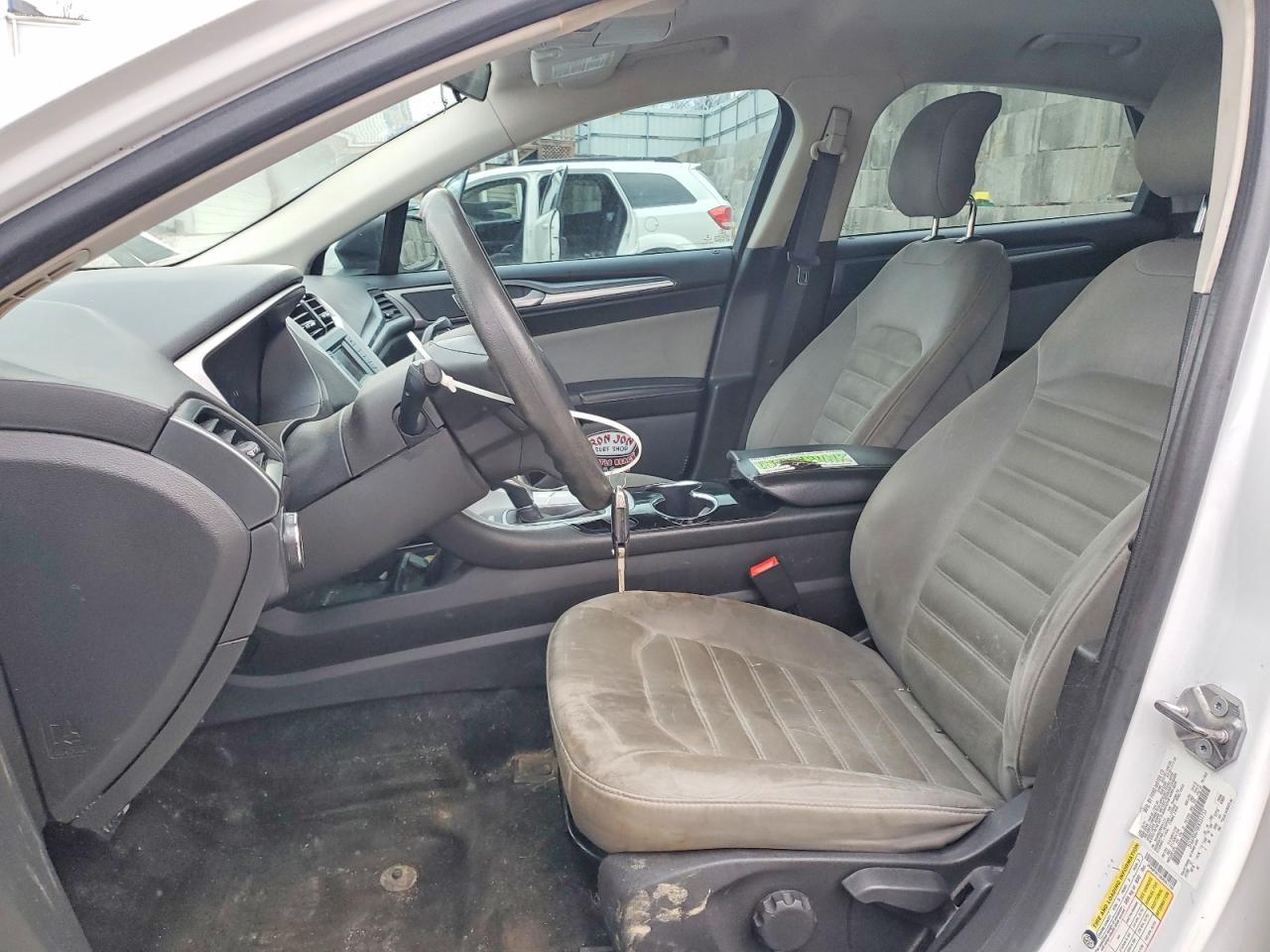2014 FORD FUSION S photo 19