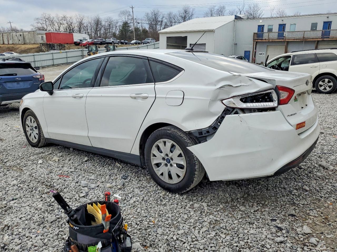 2014 FORD FUSION S photo 4