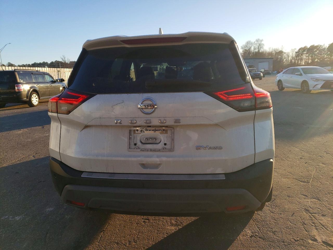2021 NISSAN ROGUE SV photo 6