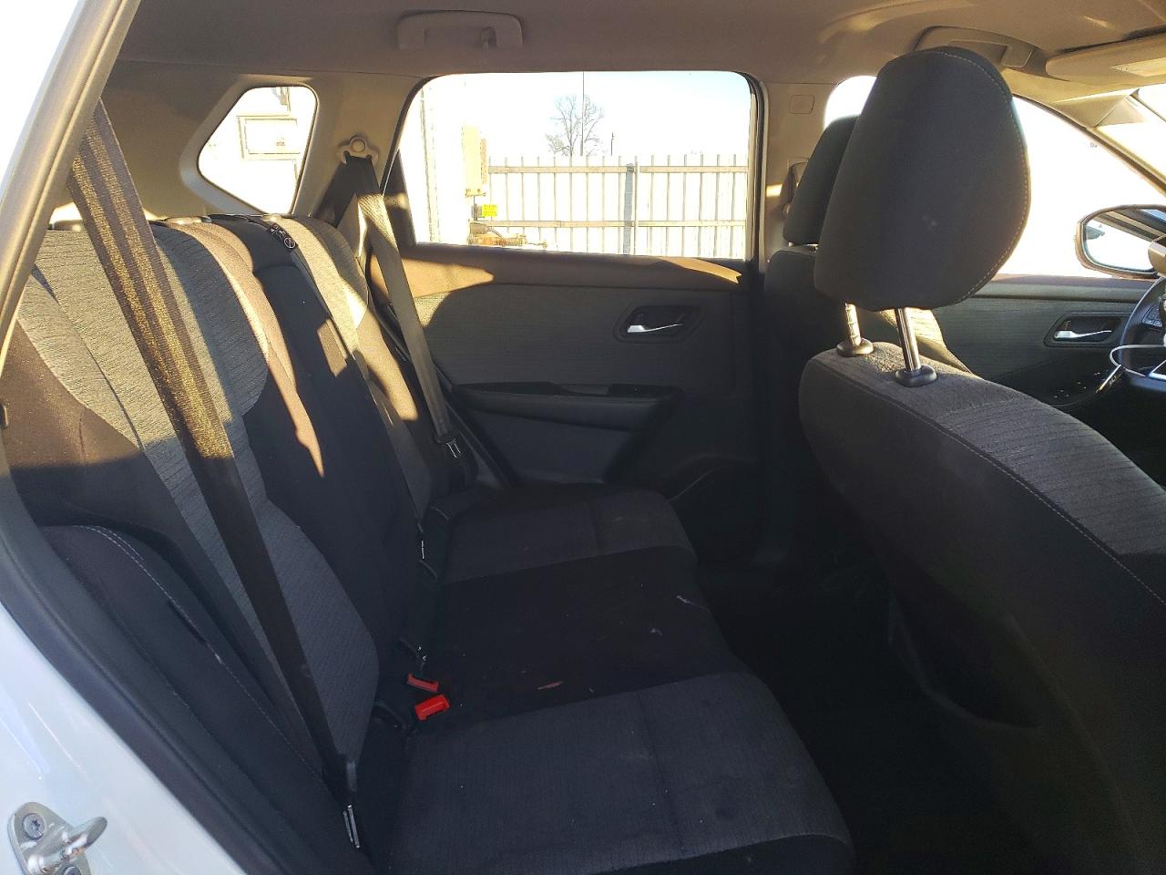 2021 NISSAN ROGUE SV photo 11