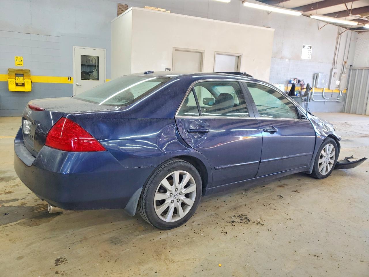 2007 HONDA ACCORD EX photo 3