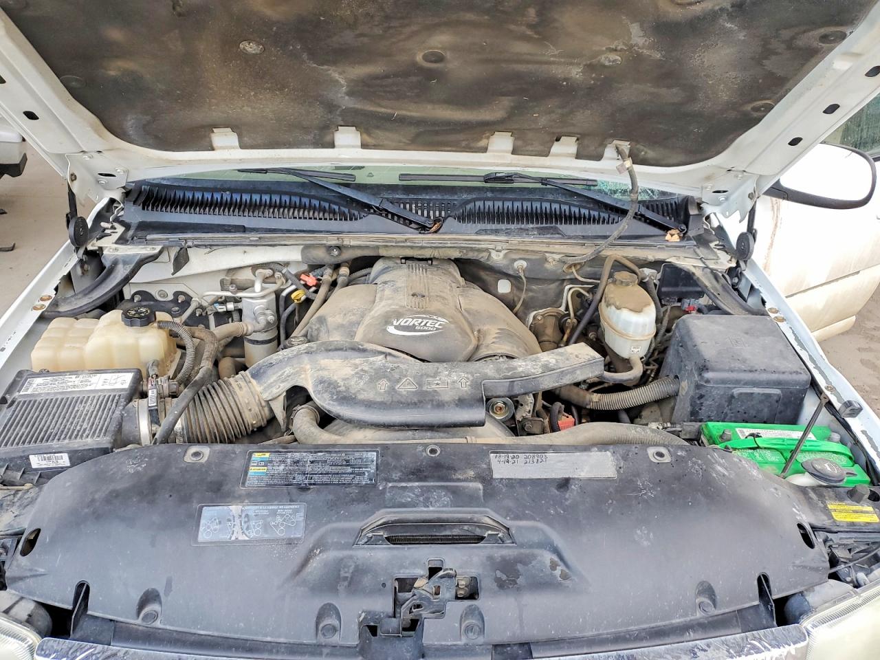 2004 GMC YUKON XL DENALI photo 23