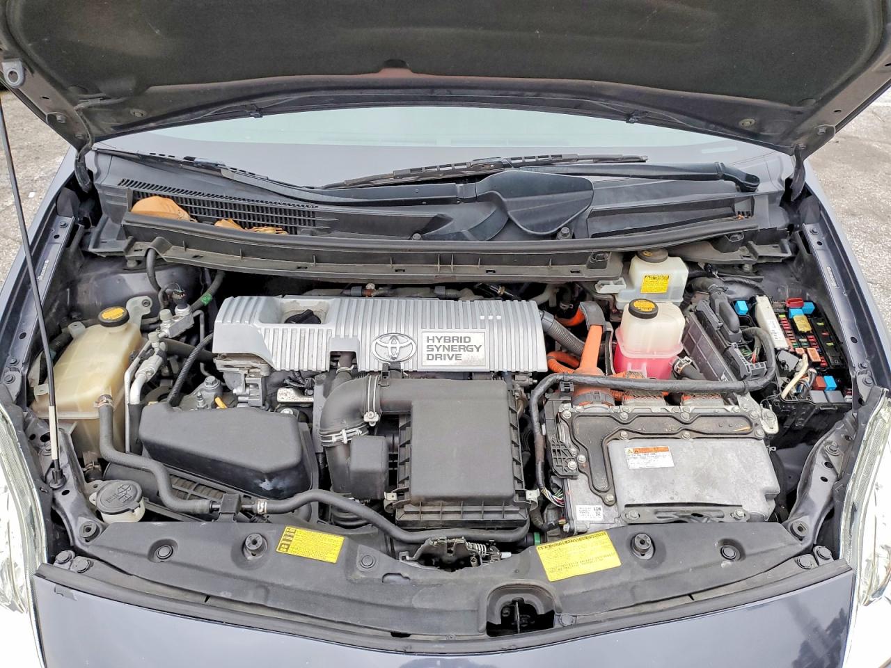 2012 TOYOTA PRIUS photo 11