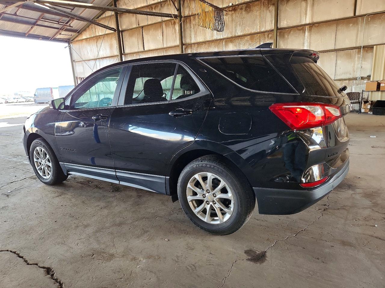 2021 CHEVROLET EQUINOX LS photo 3