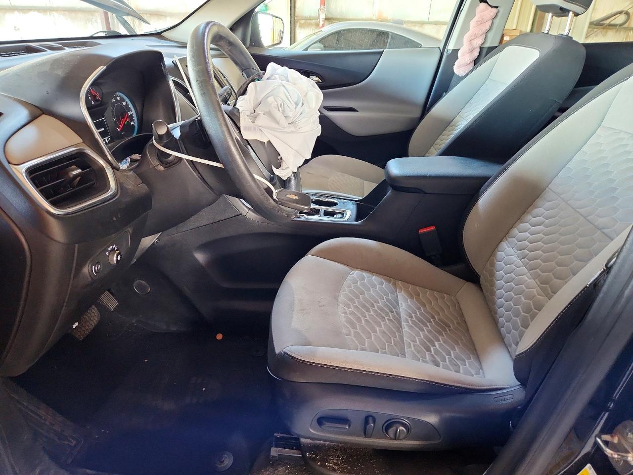 2021 CHEVROLET EQUINOX LS photo 13