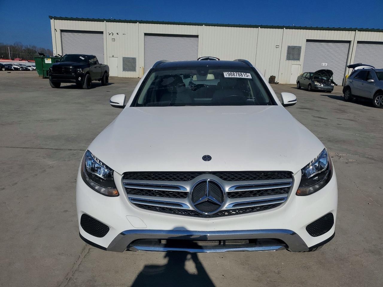 2018 MERCEDES-BENZ GLC 300 photo 5