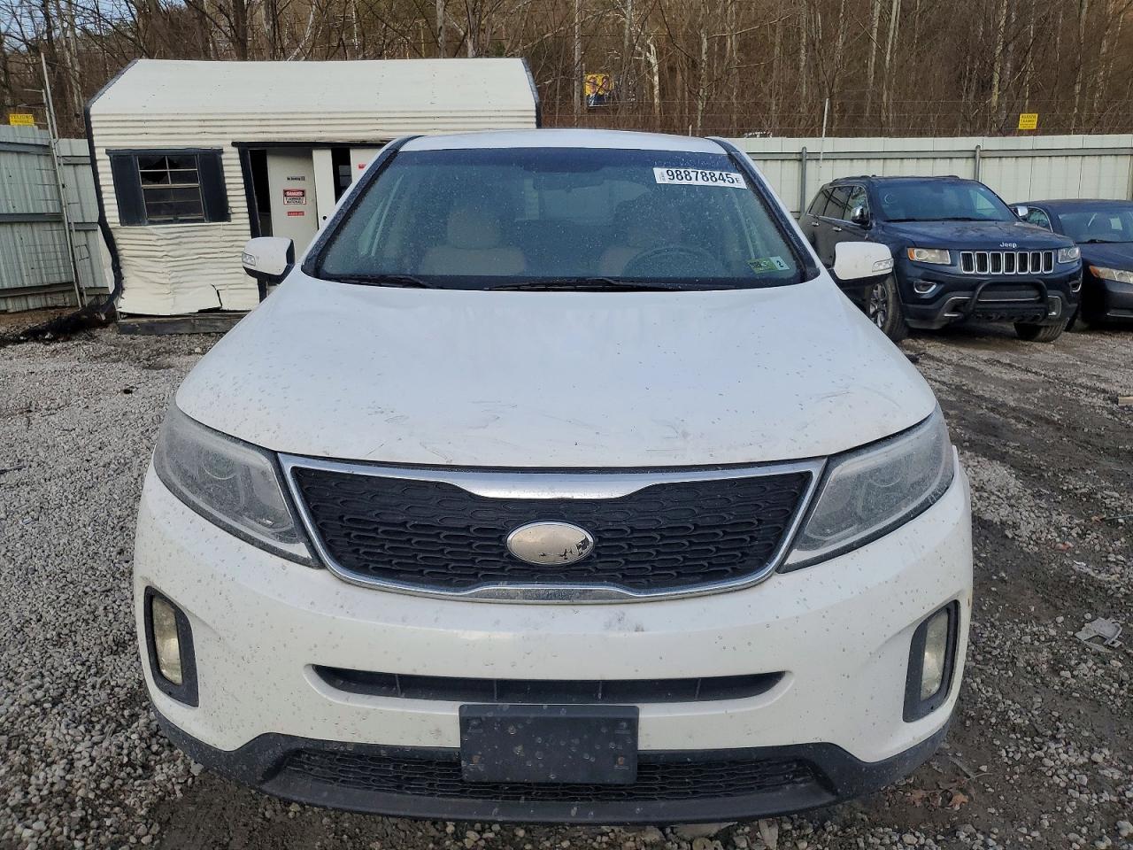 2014 KIA SORENTO LX photo 5