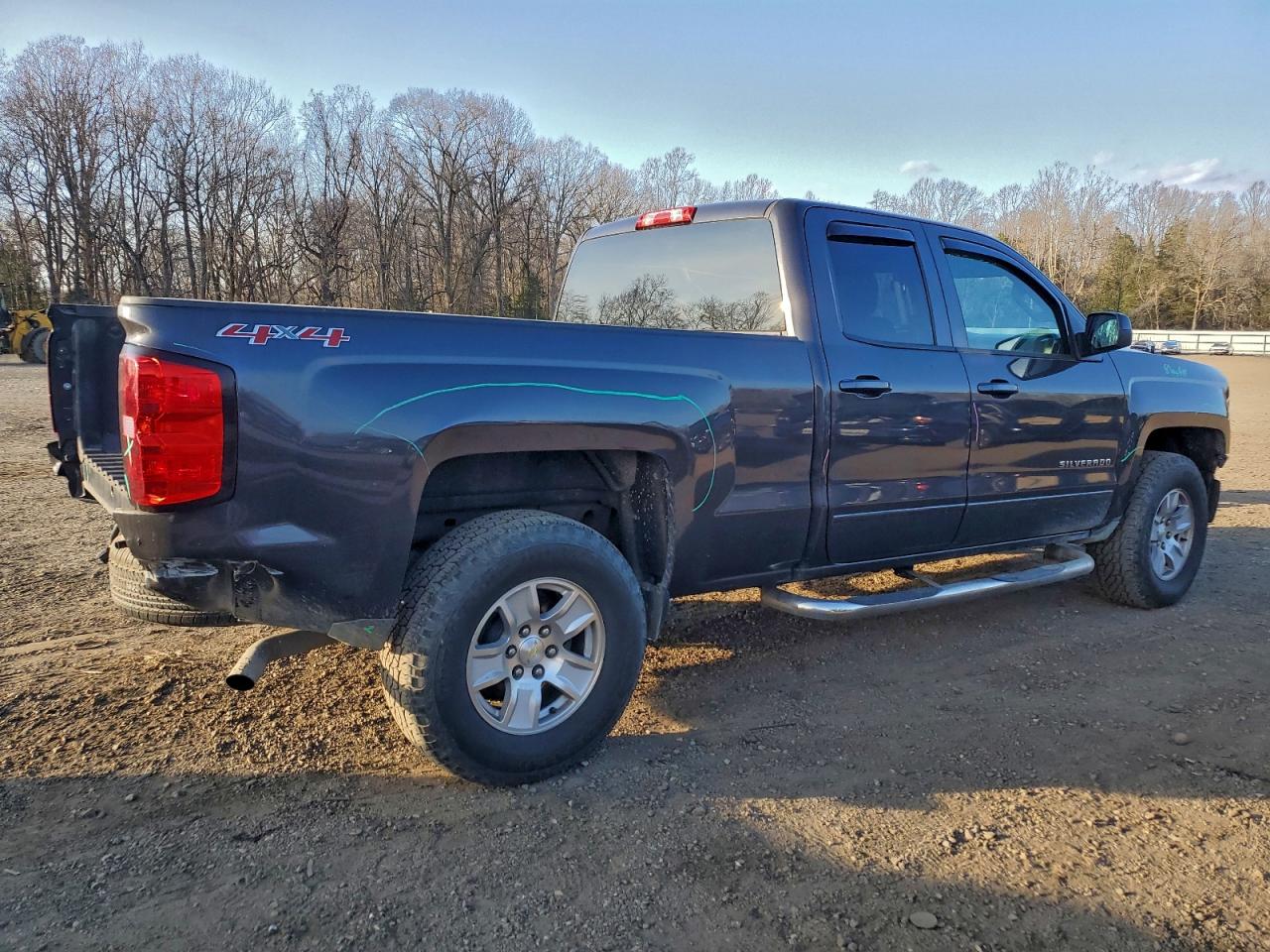 2015 CHEVROLET SILVERADO K1500 LT photo 5