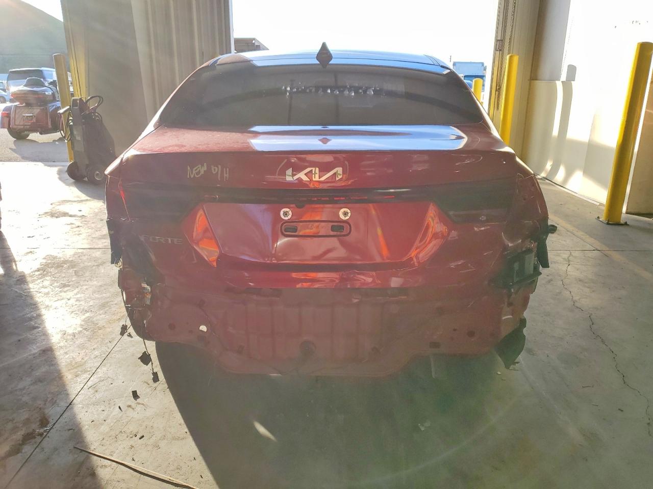 2023 KIA FORTE LX photo 6
