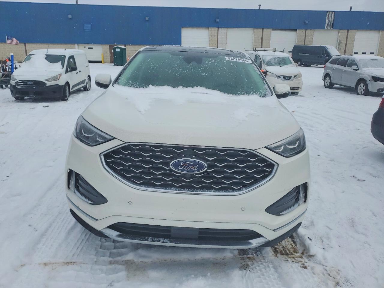 2024 FORD EDGE TITANIUM photo 5