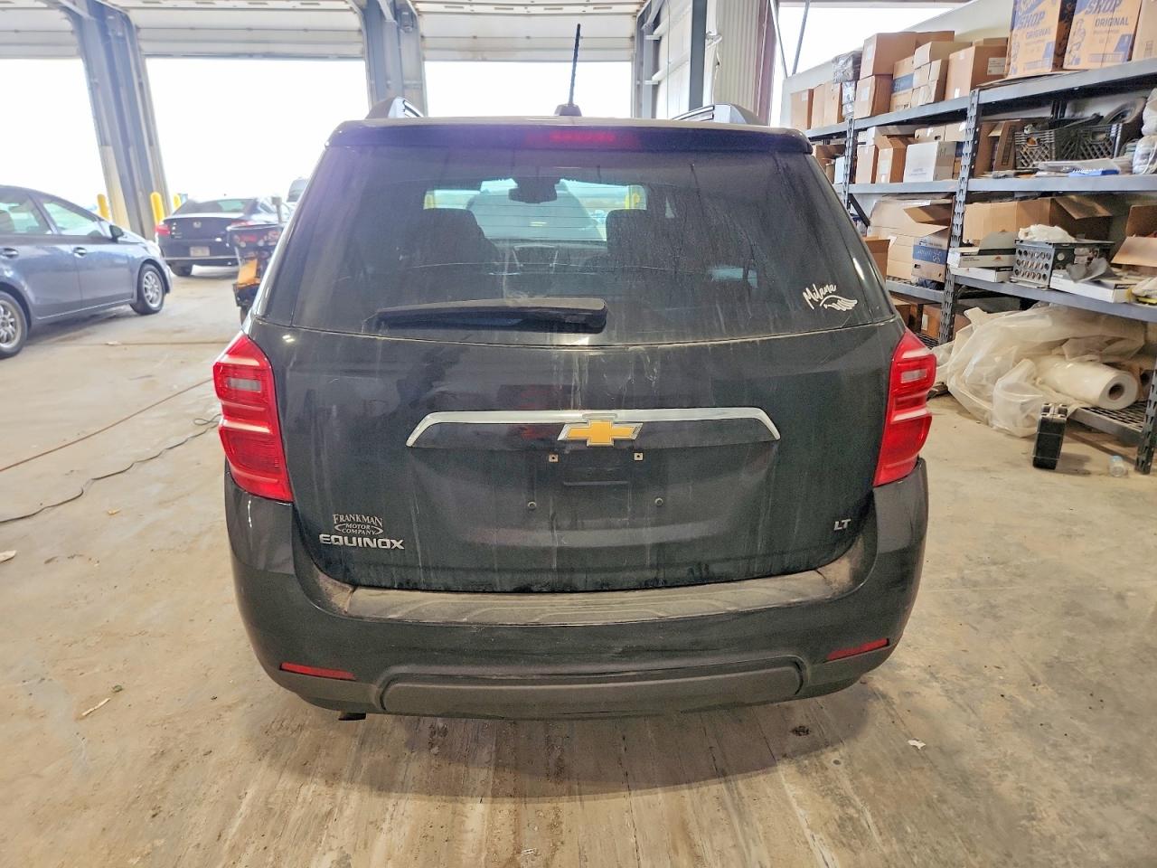 2017 CHEVROLET EQUINOX LT photo 6