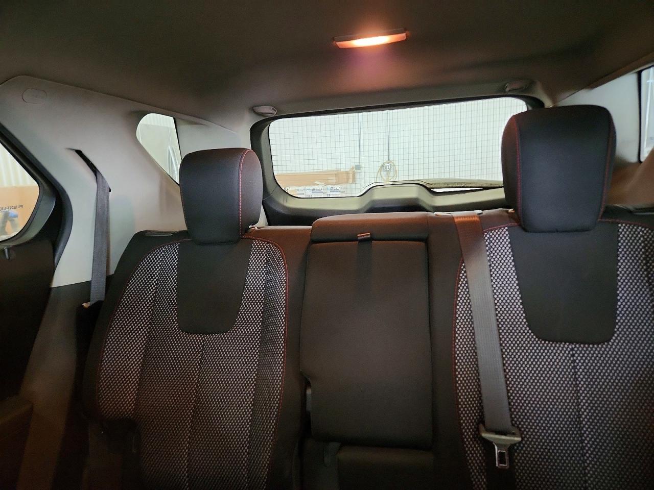 2017 CHEVROLET EQUINOX LT photo 10